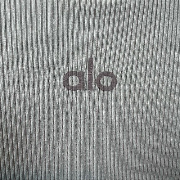 alo yoga elevate ribbed tank - Picture 8 of 13